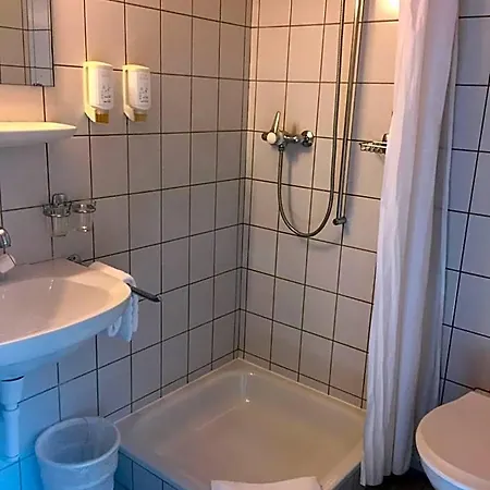 Hotell De France 3*