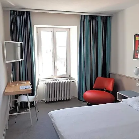 Hotell De France 3*